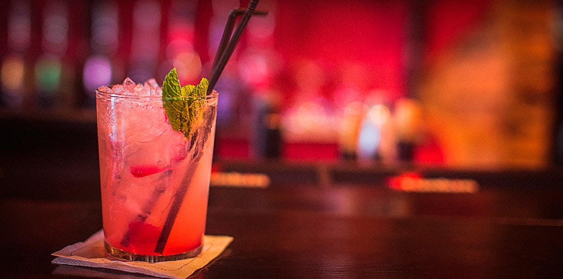Enjoy live music with a cocktail from the bar